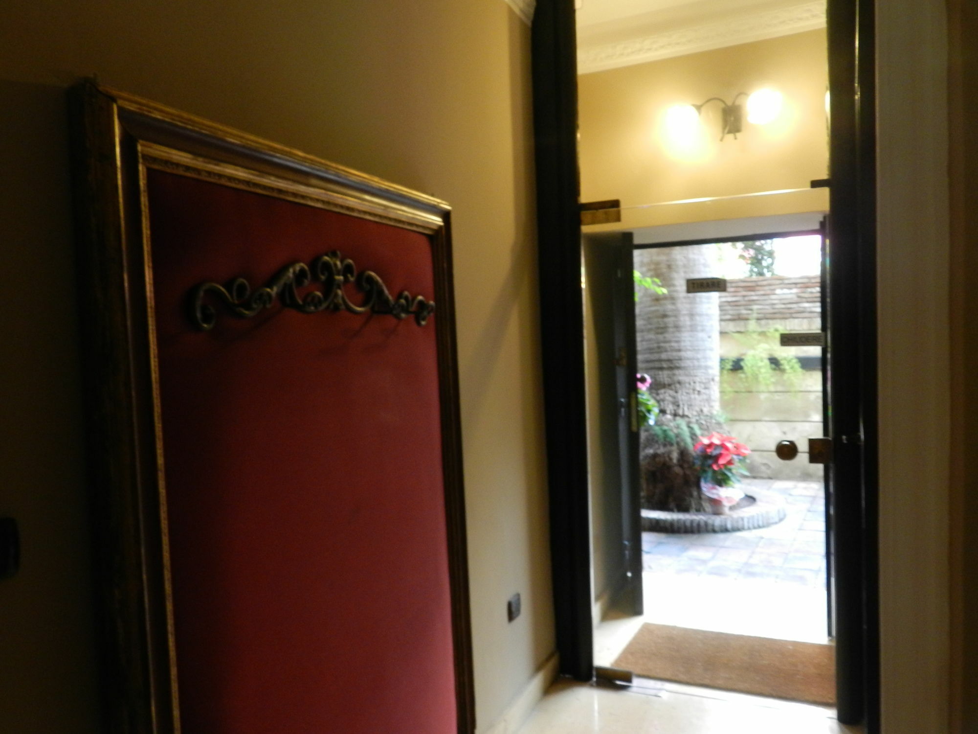 B&B La Vecchia Palma Катанія Екстер'єр фото